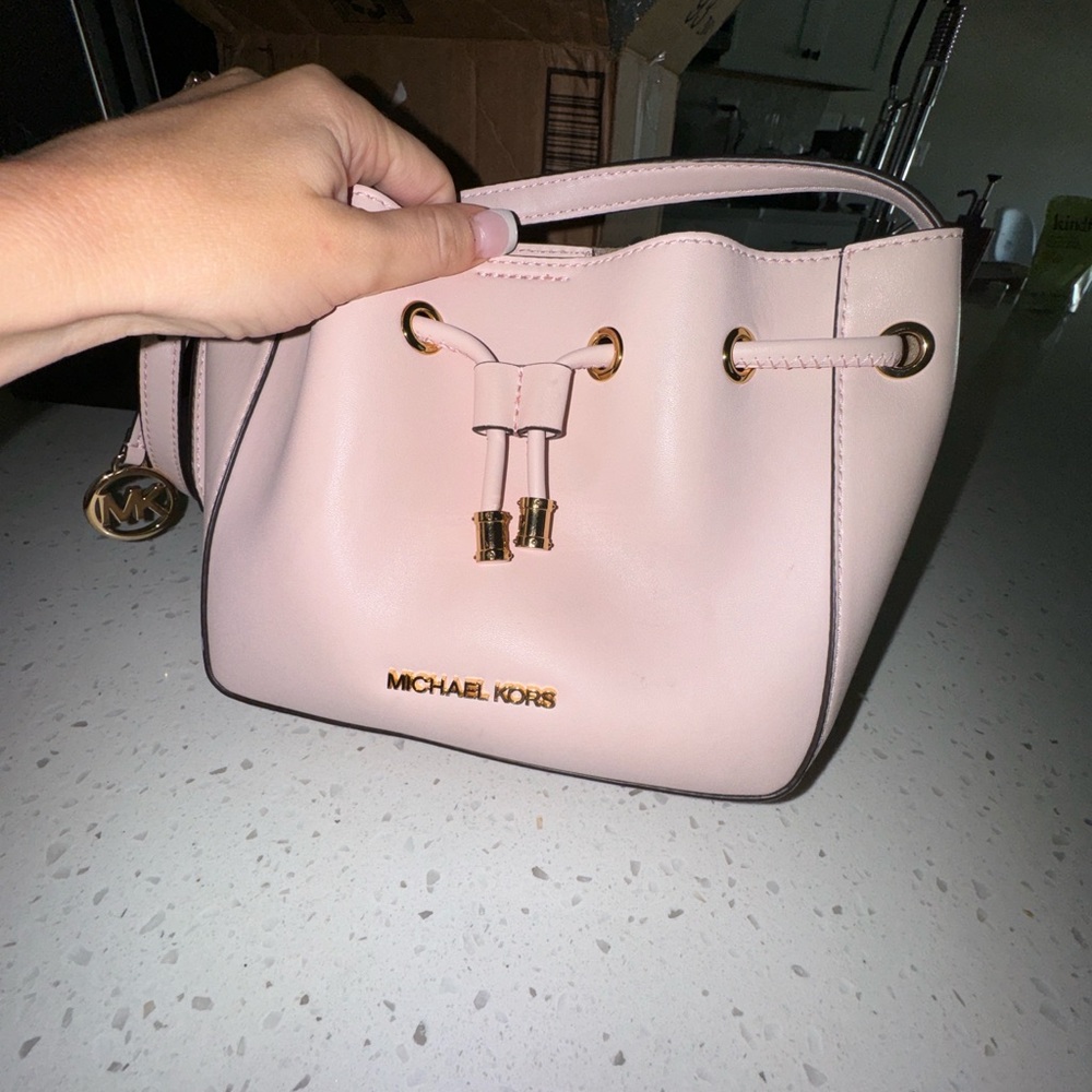 Michael Kors purse